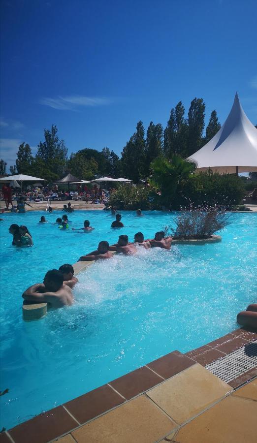 Camping La Carabasse Vias-Plage-T4 Climatise,Tout Confort, Emplacement Calme ! Εξωτερικό φωτογραφία