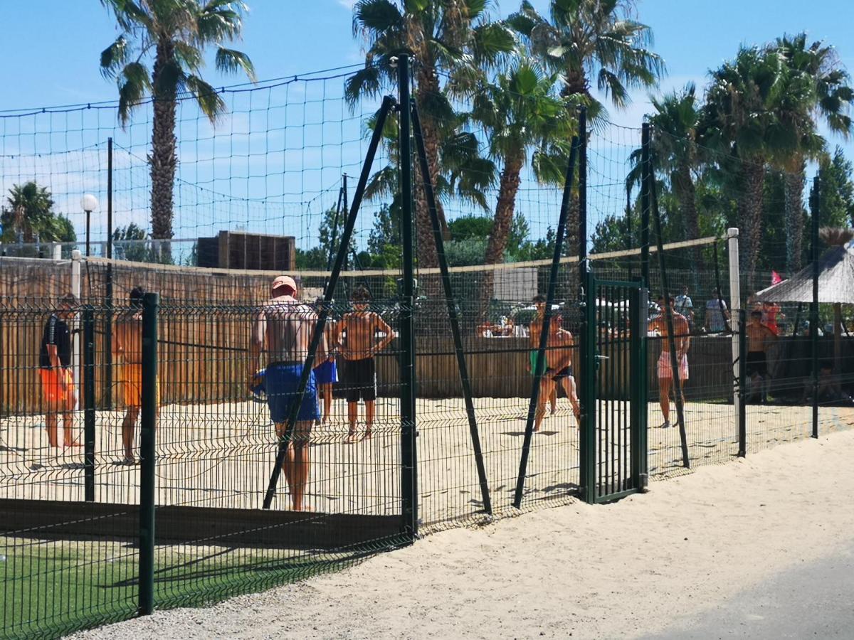 Camping La Carabasse Vias-Plage-T4 Climatise,Tout Confort, Emplacement Calme ! Εξωτερικό φωτογραφία