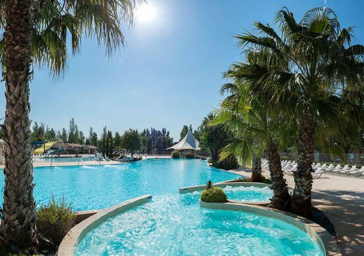 Camping La Carabasse Vias-Plage-T4 Climatise,Tout Confort, Emplacement Calme ! Εξωτερικό φωτογραφία